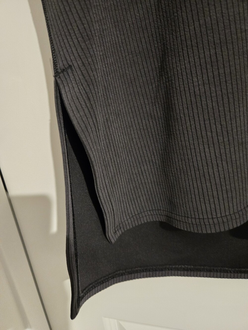 Lululemon Ribbed Softstreme Relaxed-Fit T-Shirt. Like new - Picture 4 of 6